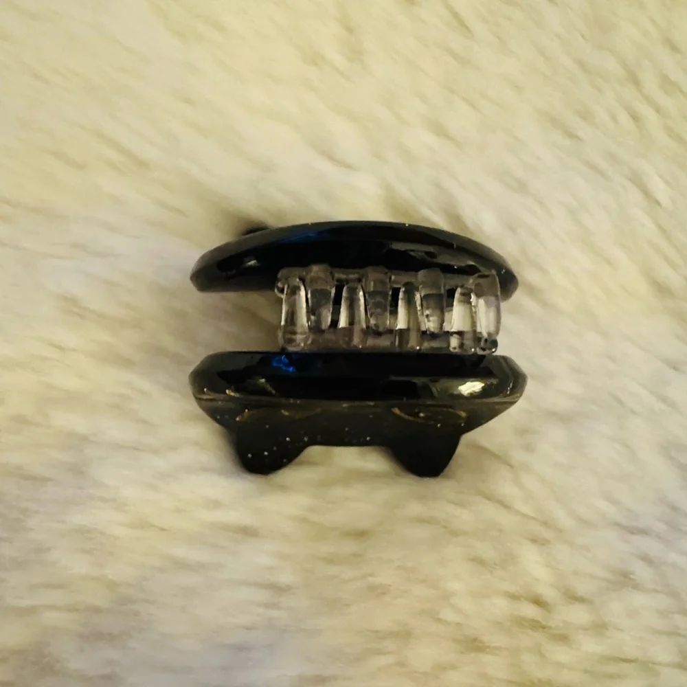 Mini Hair Claw Clip, Black Cat Face